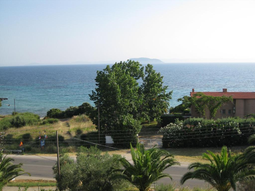 Helios Land Apartment Neos Marmaras Luaran gambar